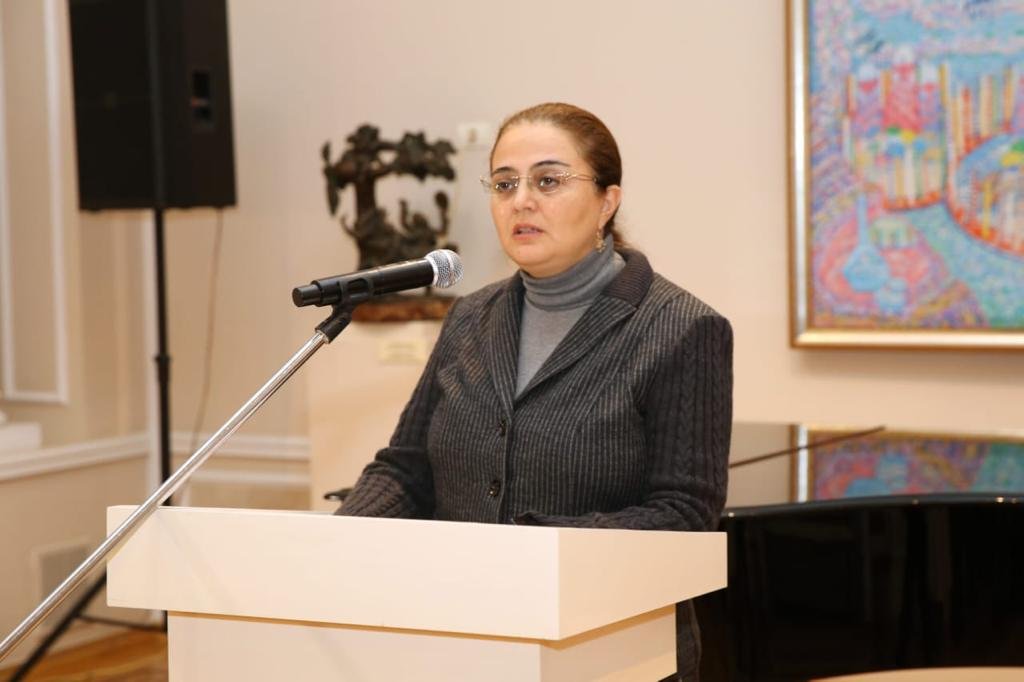 В музее искусств в Баку открылась выставка, посвященная Западному Азербайджану (ФОТО)