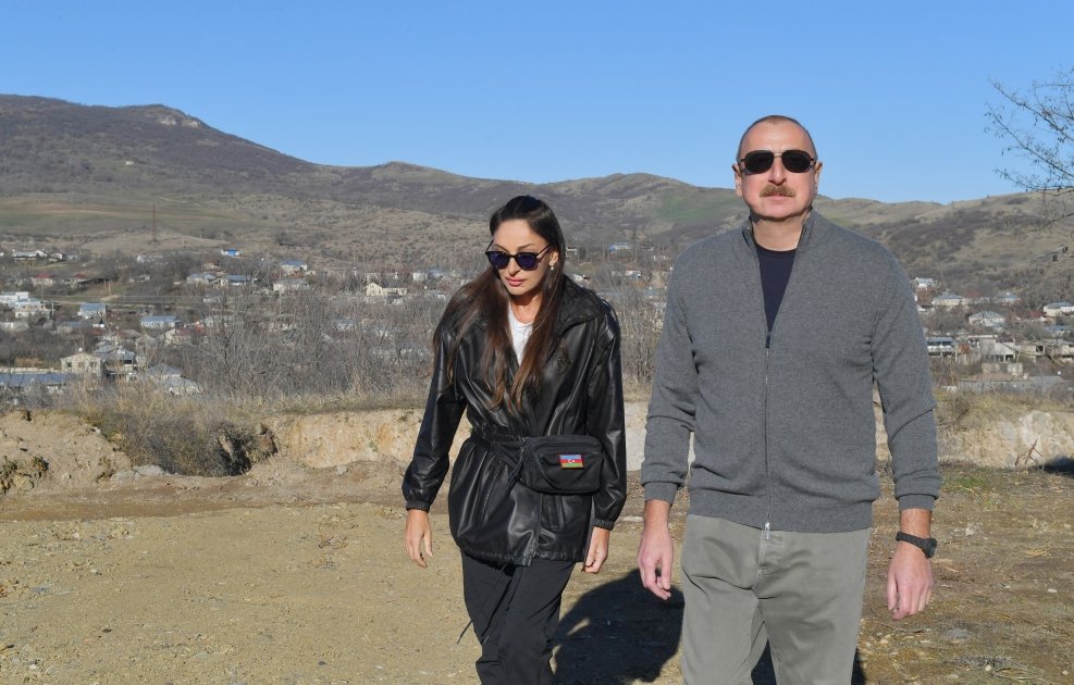 President Ilham Aliyev, First Lady Mehriban Aliyeva visit Girmizi Bazar settlement in Khojavand district (PHOTO/VIDEO)