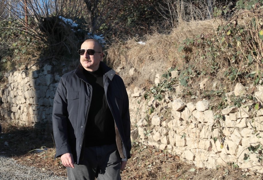 President Ilham Aliyev examines progress of construction works carried out on Garabagh Street in Shusha (PHOTO)