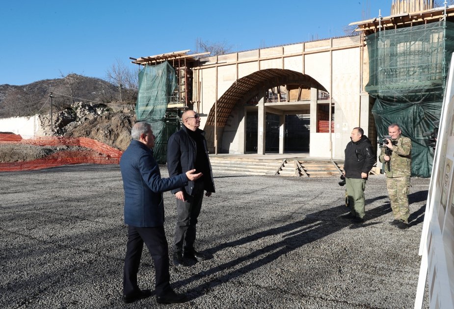 President Ilham Aliyev examines construction activities at Dashalti village mosque in Shusha (PHOTO)