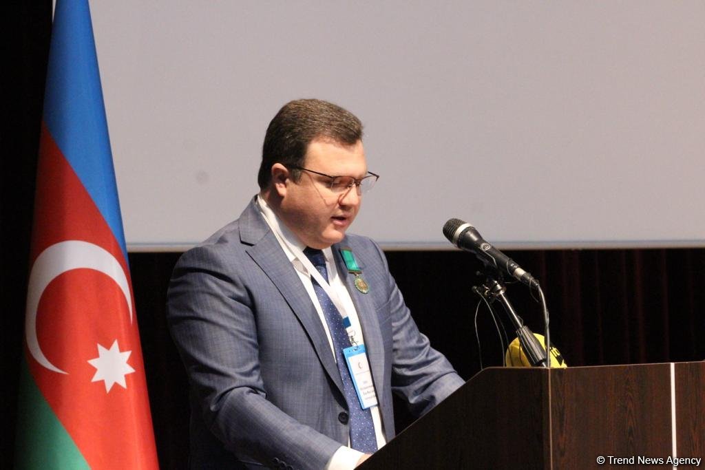 Azerbaijan Red Crescent Society holding extraordinary meeting (PHOTO)