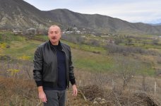 President Ilham Aliyev visits Nakhchivanli village of Khojaly district (PHOTO/VIDEO)