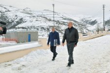 President Ilham Aliyev visits Turshsu settlement in Shusha district (PHOTO)