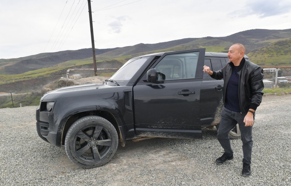 President Ilham Aliyev visits Khanabad village of Khojaly district (PHOTO/VIDEO)