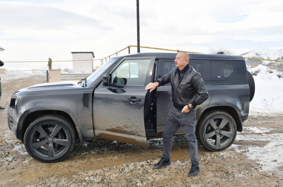 President Ilham Aliyev visits Turshsu settlement in Shusha district (PHOTO)