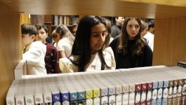 В Бакинском книжном центре состоялся яркий новогодний праздник для детей (ФОТО)