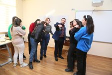 Как снять Новый год? В Бакинском Славянском университете прошел мастер-класс по фотоискусству (ФОТО)