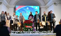 Большой праздник национальной музыки Азербайджана и Казахстана (ФОТО)