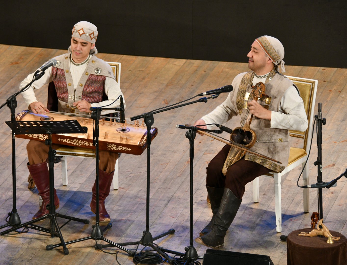 Большой праздник национальной музыки Азербайджана и Казахстана (ФОТО)