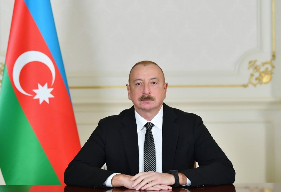Президент Ильхам Алиев выступил с обращением к азербайджанскому народу по случаю Дня солидарности азербайджанцев мира и Нового года (ОБНОВЛЕНО) (ВИДЕО)