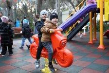 С участием вице-президента Фонда Гейдара Алиева Лейлы Алиевой в рамках проекта "Наш двор" состоялось открытие очередных обновленных дворов (ФОТО)