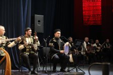 В Гяндже прошел литературно-художественный вечер в честь 230-летия Мирзы Шафи Вазеха (ФОТО)