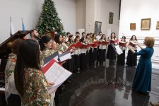 "Святочные вечера" в Баку отметили праздничным концертом (ФОТО)
