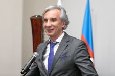 "Святочные вечера" в Баку отметили праздничным концертом (ФОТО)