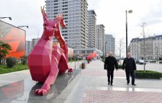President Ilham Aliyev views construction, redevelopment works, conditions created in Office building in Central Park Quarter of Baku White City (PHOTO)