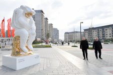 President Ilham Aliyev views construction, redevelopment works, conditions created in Office building in Central Park Quarter of Baku White City (PHOTO)