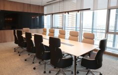 President Ilham Aliyev views construction, redevelopment works, conditions created in Office building in Central Park Quarter of Baku White City (PHOTO)