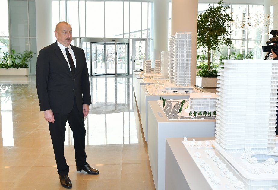 President Ilham Aliyev views construction, redevelopment works, conditions created in Office building in Central Park Quarter of Baku White City (PHOTO)