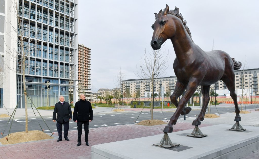 President Ilham Aliyev views construction, redevelopment works, conditions created in Office building in Central Park Quarter of Baku White City (PHOTO)