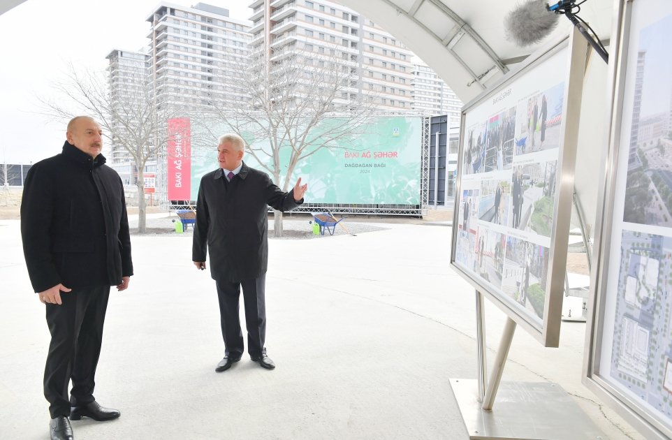 President Ilham Aliyev views construction, redevelopment works, conditions created in Office building in Central Park Quarter of Baku White City (PHOTO)