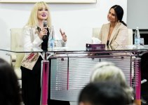 Народная артистка Малейка Асадова рассказала поклонникам своего творчества о любимых ролях (ФОТО)