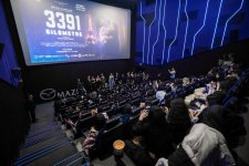 "3391 километр" турецких звезд Дерьи Пынар Ак и Ахмета Хактана Завлака в Баку (ФОТО/ВИДЕО)