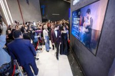 "3391 километр" турецких звезд Дерьи Пынар Ак и Ахмета Хактана Завлака в Баку (ФОТО/ВИДЕО)