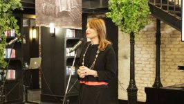 В Баку презентована книга "Odlar yurduna səyahət" - уникальные фотографии Азербайджана середины XIX - начала XX веков (ФОТО)
