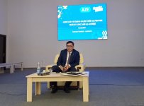 В Лянкяране прошла встреча министра молодежи и спорта Азербайджана с представителями молодежи (ФОТО)