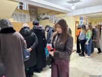 В Сураханском районе наблюдается наплыв избирателей в участки (ФОТО)