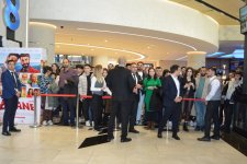 Турецкие звезды в Баку - если летом пойдет снег, или секрет тысячелетнего йогурта (ВИДЕО, ФOТО)