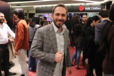 Путь в пропасть…Премьера фильма Хикмета Рагимова "Апатия" вызвала большой ажиотаж  (ФОТО)