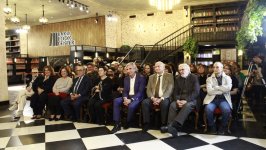 Рена Миргасымова-Фель выступила в Баку - увлекательный рассказ о загадочной стране (ФОТО)
