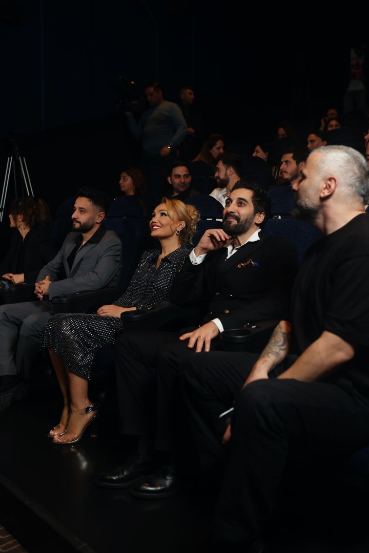 "Sevgimiz dənizdir" от Нуры Сури – на кого похож герой нового клипа певицы (ФОТО/ВИДЕО)