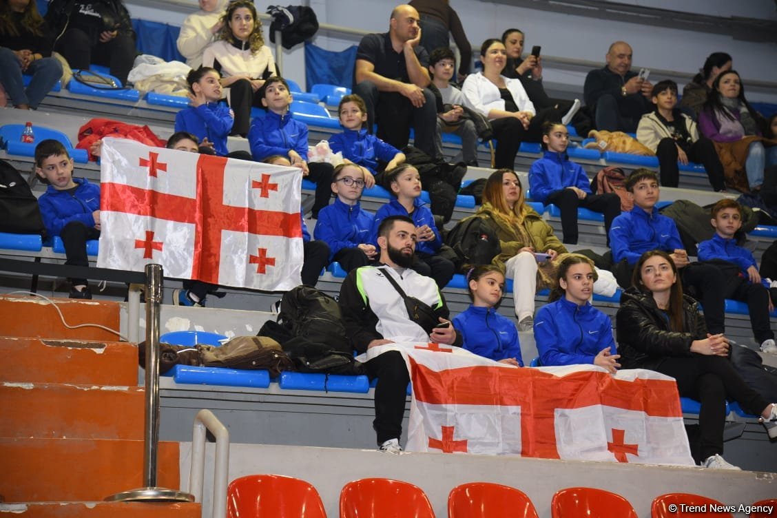 Стартовали соревнования 8-го открытого чемпионата Азербайджана и открытого первенства Баку по прыжкам на батуте (ФОТО)