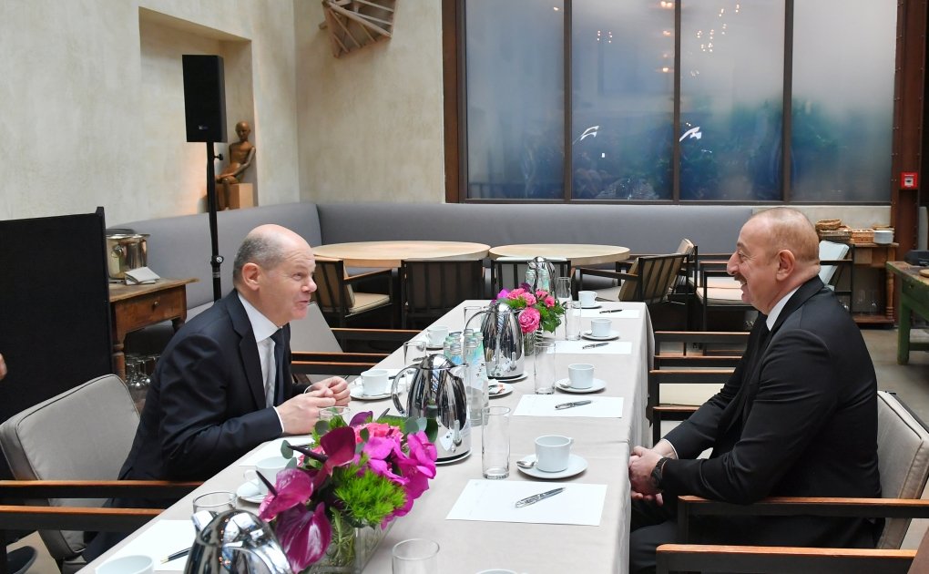 President Ilham Aliyev, German Chancellor Olaf Scholz, Armenian PM hold meeting in Munich (PHOTO/VIDEO)