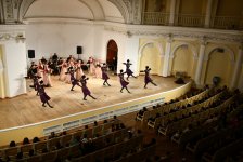 Прекрасная музыка и грациозные движения - Азербайджанский государственный ансамбль танца выступил с концертом (ФОТО/ВИДЕО)