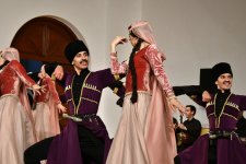 Прекрасная музыка и грациозные движения - Азербайджанский государственный ансамбль танца выступил с концертом (ФОТО/ВИДЕО)