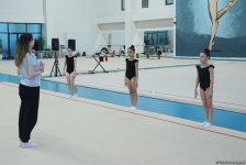 В Баку проходят учебно-тренировочные сборы гимнасток из регионов (ФОТО)