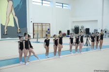 В Баку проходят учебно-тренировочные сборы гимнасток из регионов (ФОТО)