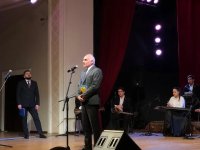 В Баку прошла презентация книги "Со сцены в окопы" памяти шехида Карабахской войны Тогрула Гаджиева (ФОТО)