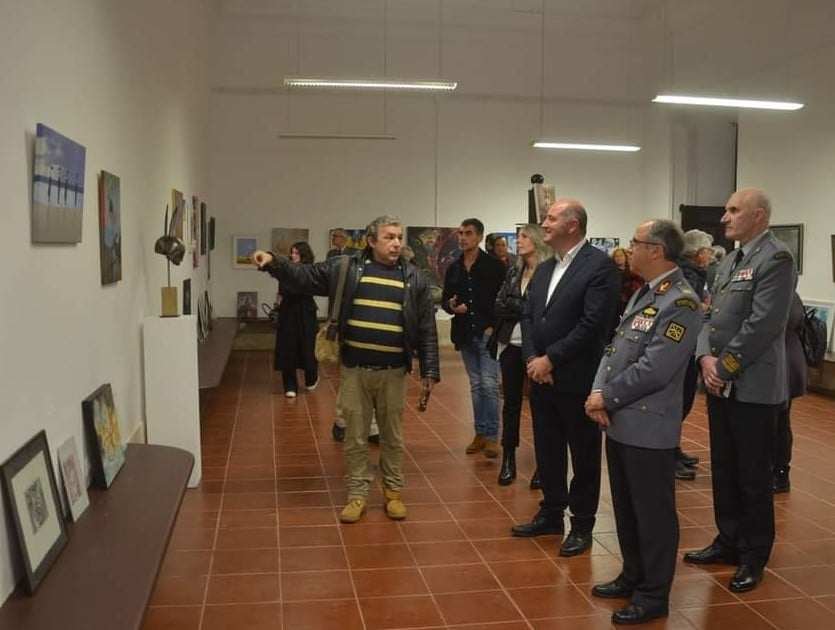 Азербайджанский сюрреализм в самом большом королевском дворце  Португалии (ФОТО)