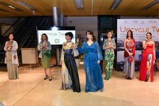 В Баку представлена эко-мода Сабины Зулаловой  с элементами гурамы (ФОТО)