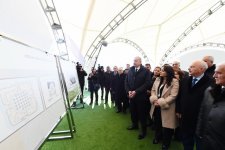 Президент Ильхам Алиев заложил фундамент мемориала жертвам Ходжалинского геноцида и встретился с представителями общественности района (ФОТО/ВИДЕО)