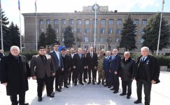 Президент Ильхам Алиев заложил фундамент мемориала жертвам Ходжалинского геноцида и встретился с представителями общественности района (ФОТО/ВИДЕО)