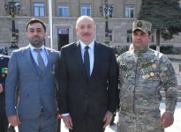 Президент Ильхам Алиев заложил фундамент мемориала жертвам Ходжалинского геноцида и встретился с представителями общественности района (ФОТО/ВИДЕО)