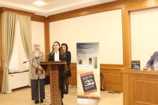 В Ташкенте представлена поэма "Геноцид ангелов", посвященная Ходжалинскому геноциду (ФОТО)