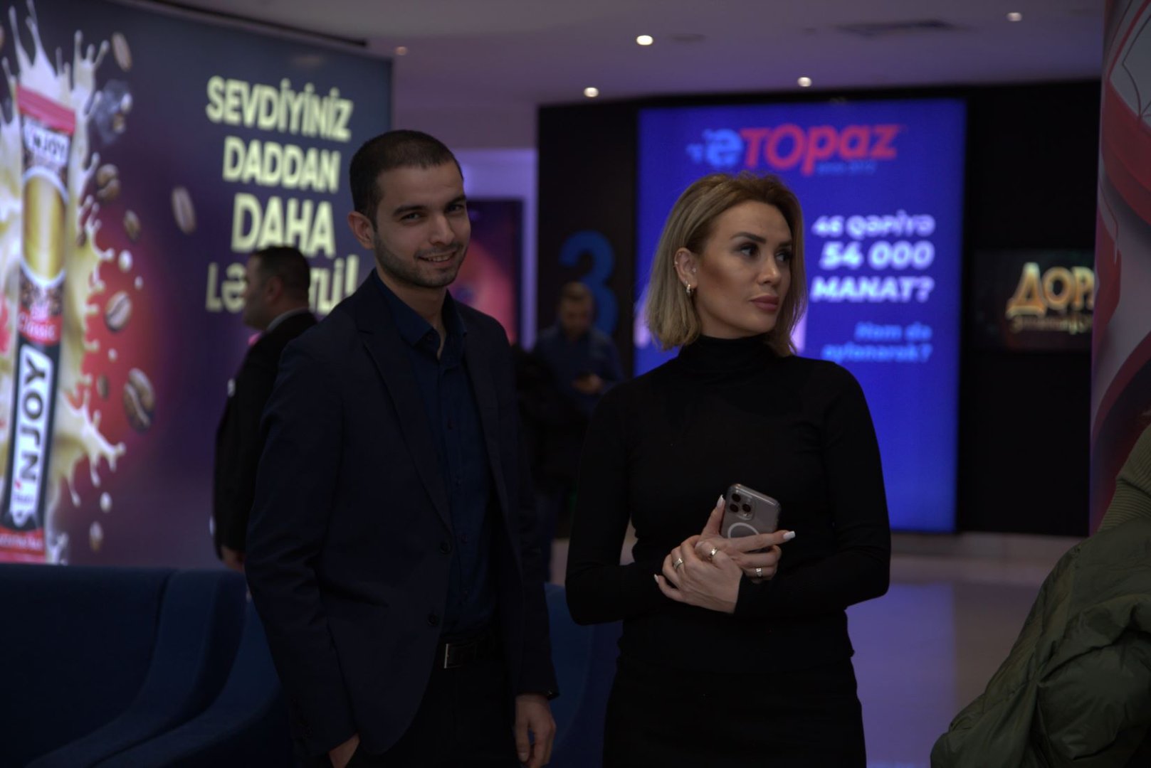 В кинотеатре CineMastercard состоялась автограф-сессия фильма "Апатия" (ВИДЕО, ФОТО)