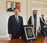 Президент Ильхам Алиев принял министра по делам хаджа и умры Саудовской Аравии (ФОТО)