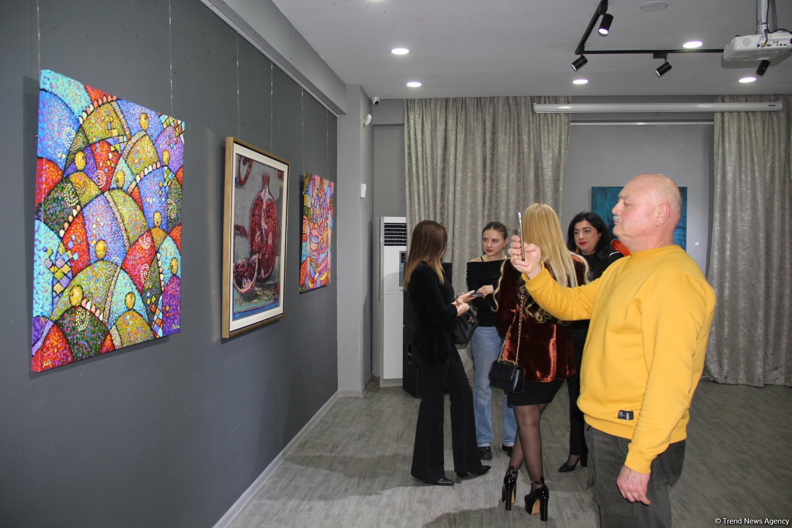 Из Шабрана в Баку – древнее искусство и национальное наследие в Leyla Khazary Art Qallery (ФОТО)